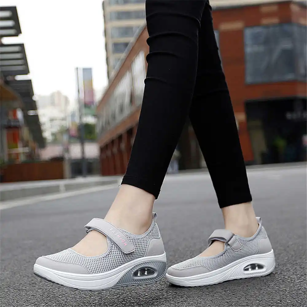 Formal Women Daily Wear Footwear - 36-41 Demi-sezon Renkli Spor Ayakkabı Yürüyüş